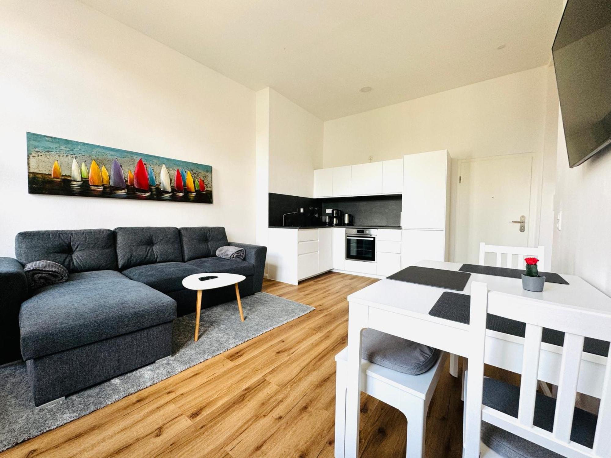 Moderne Ferienwohnung Inmitten Der Altstadt Schwerin  Exterior foto
